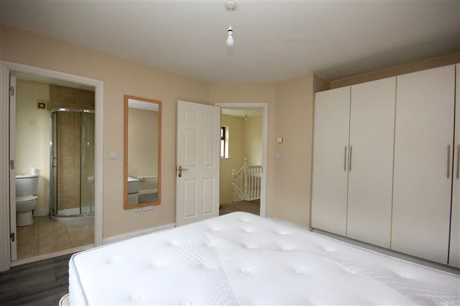 17 Ard Erin, Mountrath, Laois