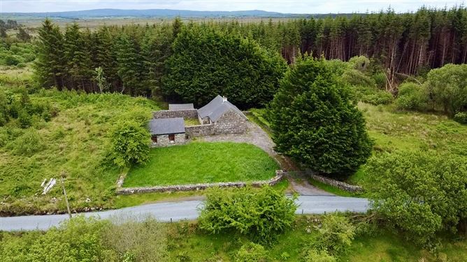 Halliwell Cottage, Greenans, Ross, Castlebar, Co. Mayo