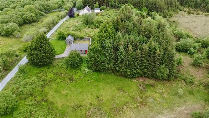 Halliwell Cottage, Greenans, Ross, Castlebar, Co. Mayo