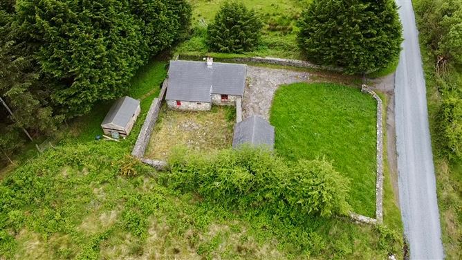 Halliwell Cottage, Greenans, Ross, Castlebar, Co. Mayo