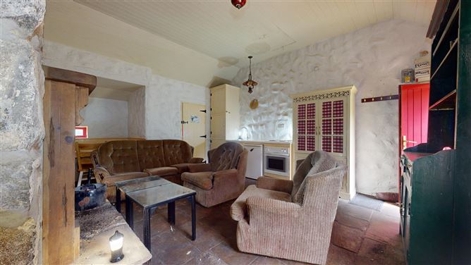 Halliwell Cottage, Greenans, Ross, Castlebar, Co. Mayo