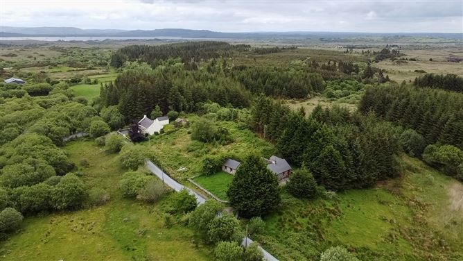 Halliwell Cottage, Greenans, Ross, Castlebar, Co. Mayo