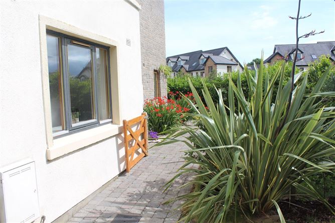 65 Alexandra Park, Clane, Co. Kildare