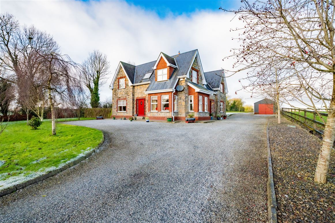 Racefield Lodge, Harristown, Kinnegad, Meath