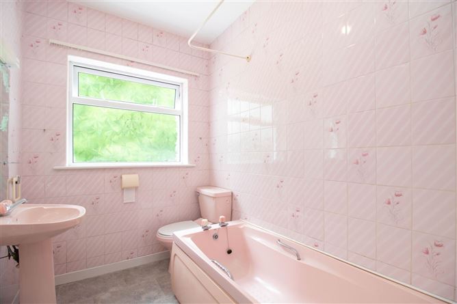 Point Lodge, Coras Point, Cavan, County Cavan