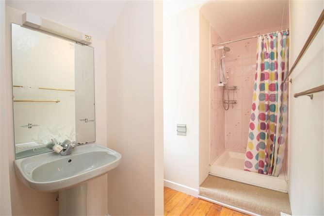 Point Lodge, Coras Point, Cavan, County Cavan