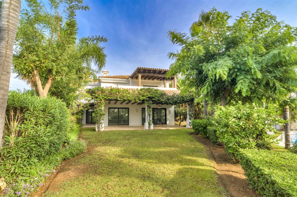 Spain, Marbella, Marbella Golden Mile - COSTA-00840P