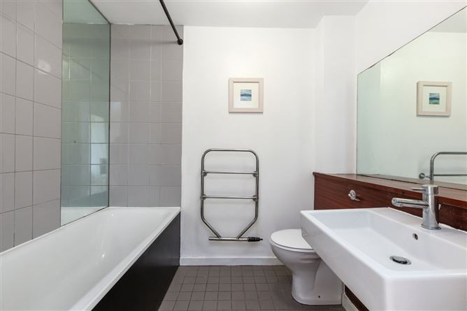 Photo 9 of 12 — 79 Watermint Court, Royal Canal Park, Ashtown