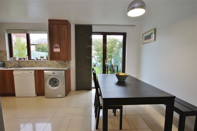 5 Castlegate Chase, Adamstown, Lucan, Co. Dublin