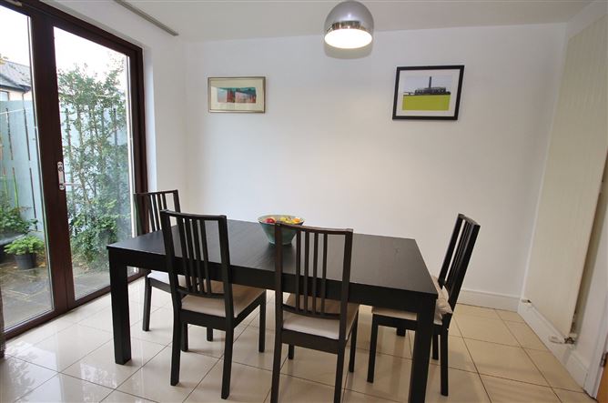 5 Castlegate Chase, Adamstown, Lucan, Co. Dublin