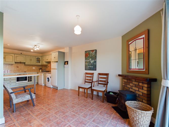 9a The Willows, Clongour, Thurles, Co. Tipperary