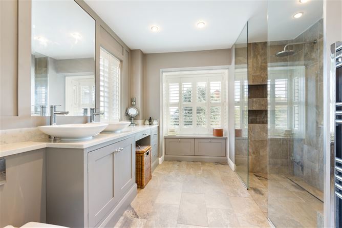 Thorncliff, 1A Castle View, Dundrum, Dublin 16