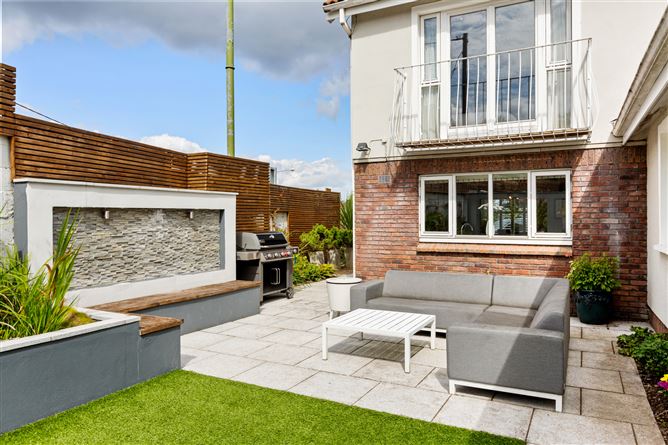 Thorncliff, 1A Castle View, Dundrum, Dublin 16