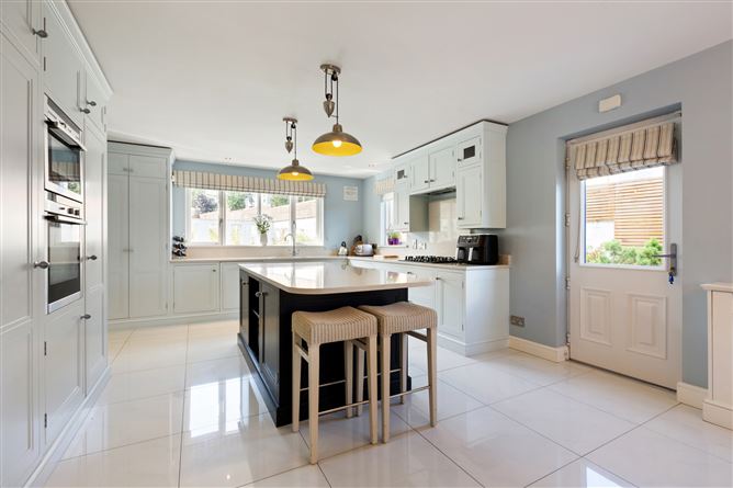 Thorncliff, 1A Castle View, Dundrum, Dublin 16