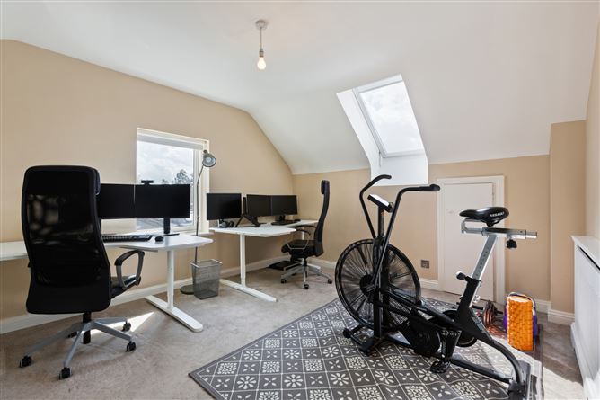 Thorncliff, 1A Castle View, Dundrum, Dublin 16