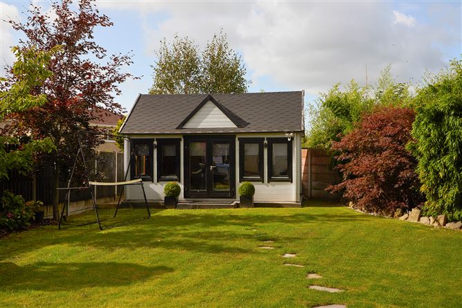 18 Pine Grove, Athlumney Wood, Navan, Meath