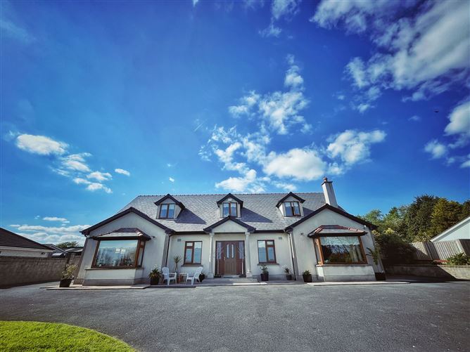 https://photos-a.propertyimages.ie/media/1/2/0/4922021/898e46d7-0bbc-47bd-88c9-43462a62dba3_l.jpg