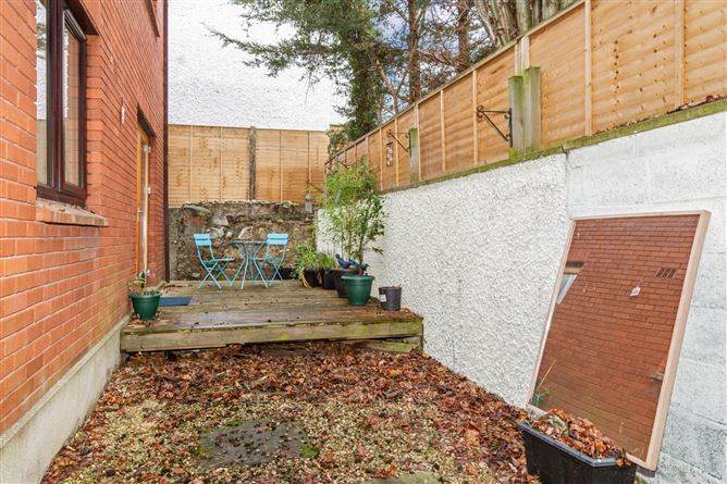 6 The Ramparts, Victoria Road, Rathgar, Dublin 6