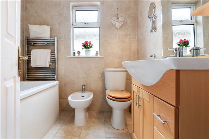 Homeleigh, 1 Orlagh Lodge, Knocklyon, Dublin 16