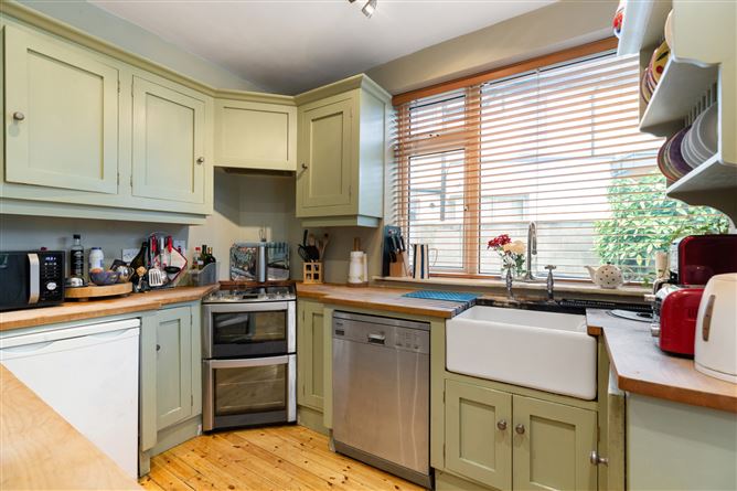 24 Claremont Park, Sandymount, Dublin 4