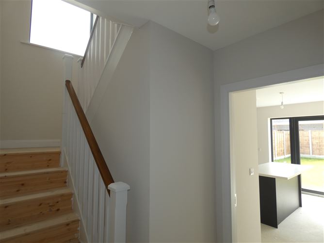 13 Ormond Close, Ormond, Six Cross Roads, Waterford.