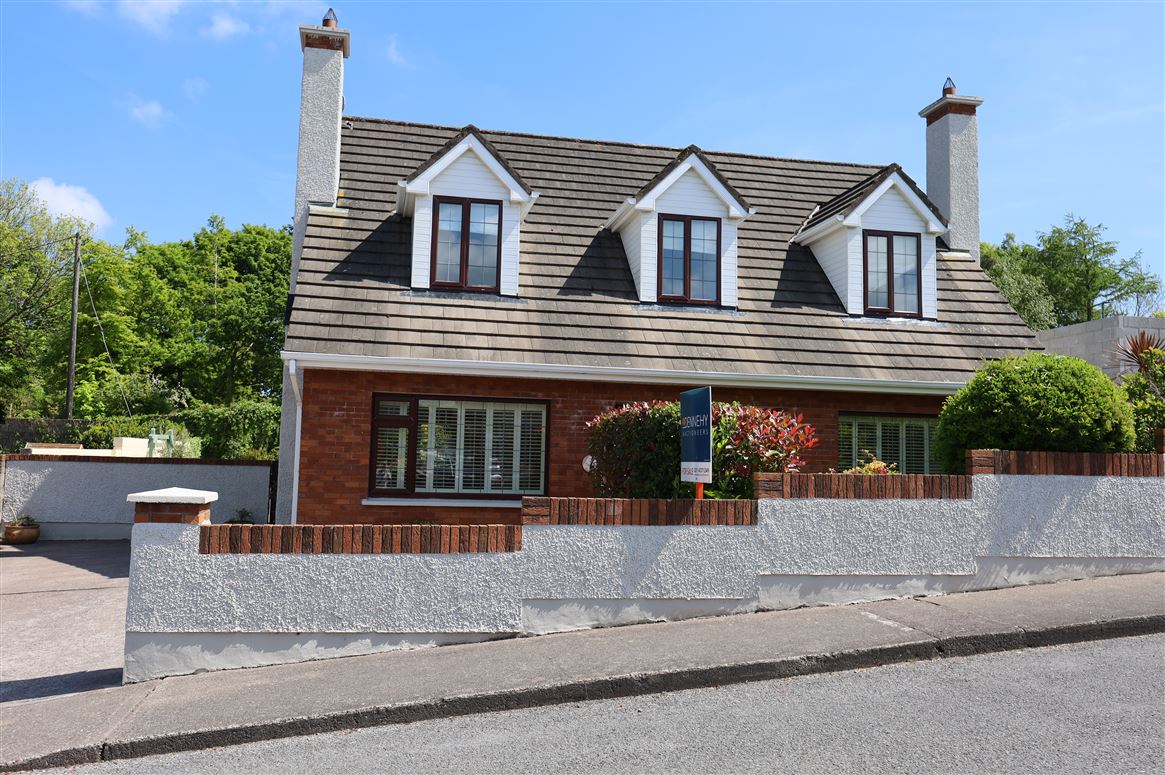 3 Woodgrove, Forest Road, Carrigaline, Cork