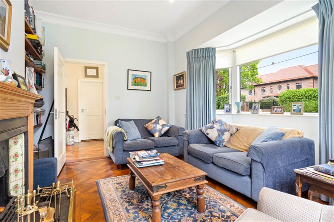 8 Maple Road, Clonskeagh,   Dublin 14
