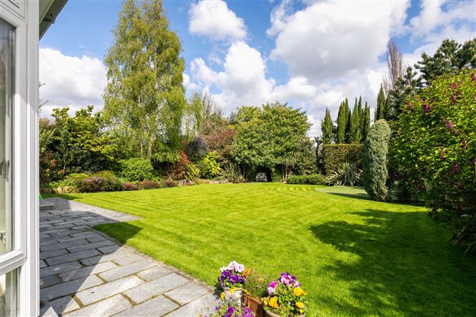 8 Maple Road, Clonskeagh,   Dublin 14