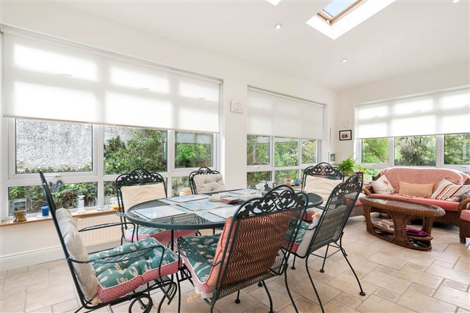 8 Maple Road, Clonskeagh,   Dublin 14