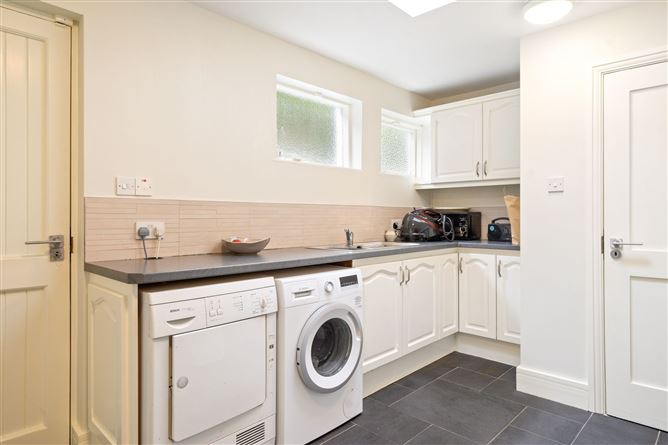 8 Maple Road, Clonskeagh,   Dublin 14