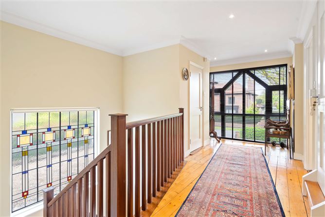 8 Maple Road, Clonskeagh,   Dublin 14
