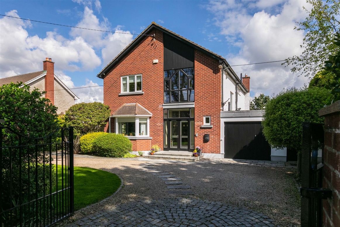 8 Maple Road, Clonskeagh,   Dublin 14