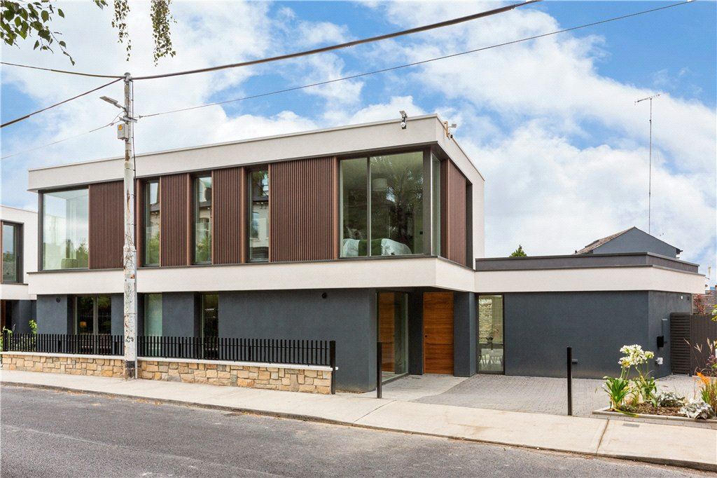 Bixanta, Knapton Road, Monkstown, Co. Dublin