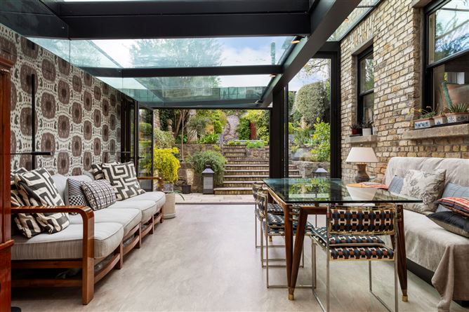2 Harcourt Terrace, Dublin 2
