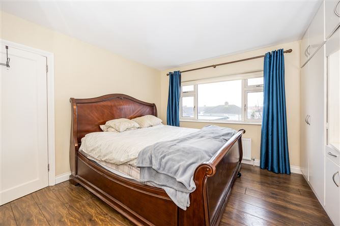 240 Elm Mount Avenue, Beaumont, Dublin 9