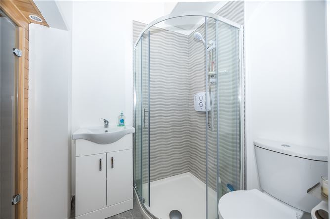 240 Elm Mount Avenue, Beaumont, Dublin 9