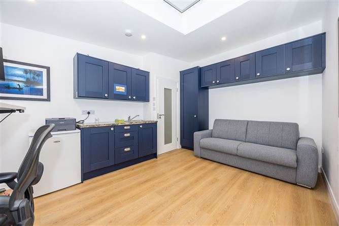 240 Elm Mount Avenue, Beaumont, Dublin 9