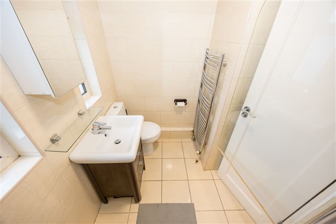 240 Elm Mount Avenue, Beaumont, Dublin 9