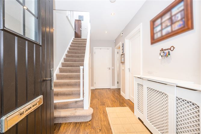 240 Elm Mount Avenue, Beaumont, Dublin 9