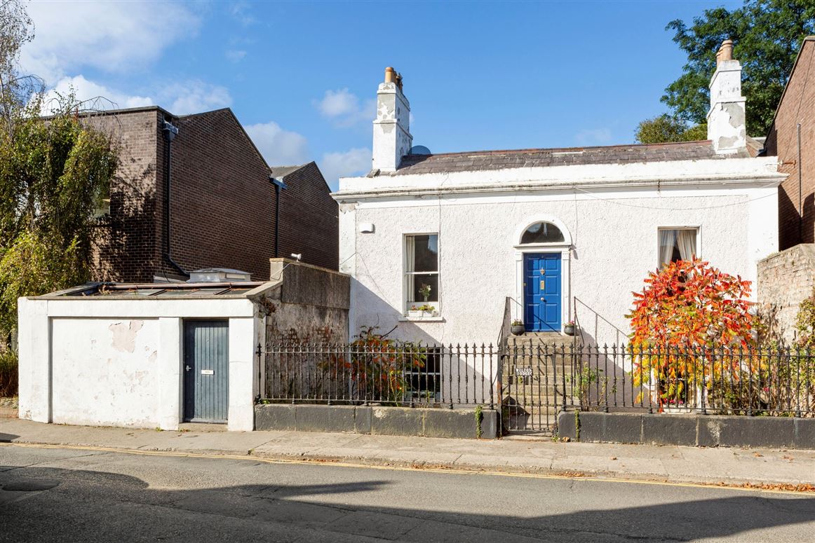 Wilton Lodge, 6 Claremont Road, Sandymount, Dublin 4