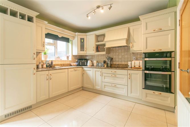 101 Aughnaskerry Drive, Cavan, County Cavan