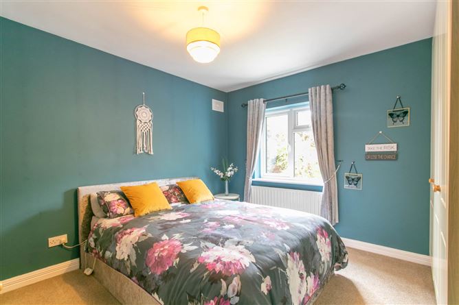 101 Aughnaskerry Drive, Cavan, County Cavan