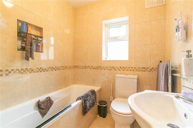 101 Aughnaskerry Drive, Cavan, County Cavan