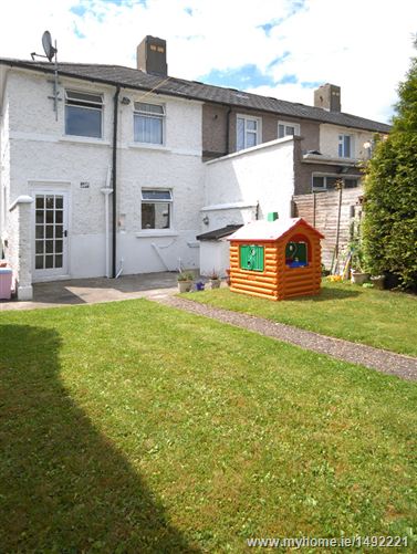 Photo 16 of 17 — 76 COLLINS AVENUE, Beaumont, Dublin 9