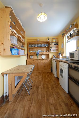 Photo 7 of 17 — 76 COLLINS AVENUE, Beaumont, Dublin 9