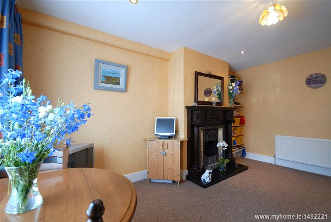 76 COLLINS AVENUE, Beaumont, Dublin 9