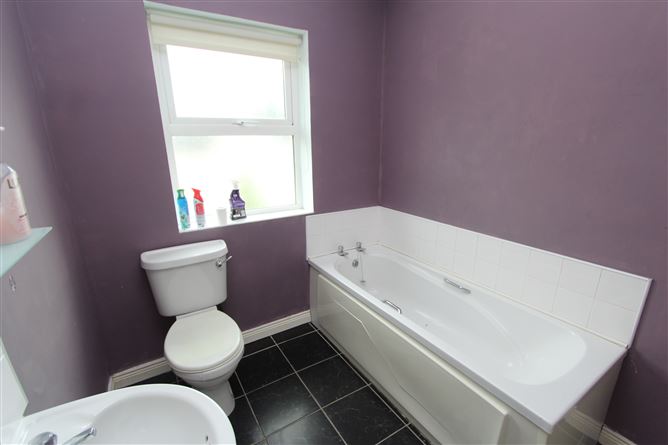 15 Scotshouse Close, Scotshouse, Clones, Monaghan