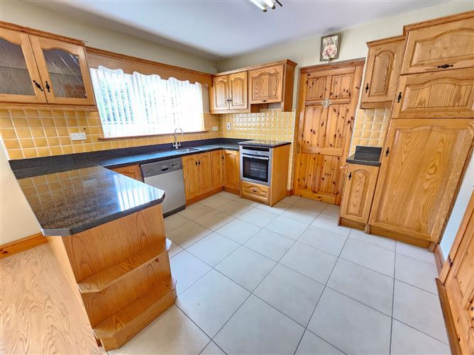 5 Clover Hill, Tulla Road, Ennis, Co. Clare