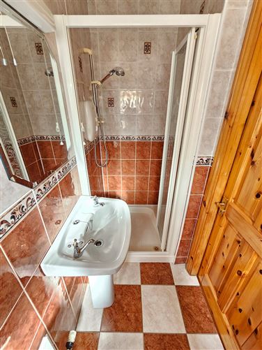 5 Clover Hill, Tulla Road, Ennis, Co. Clare