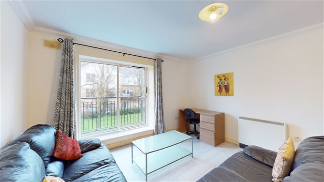 38 The Square Larch Hill, Dublin 17, Dublin